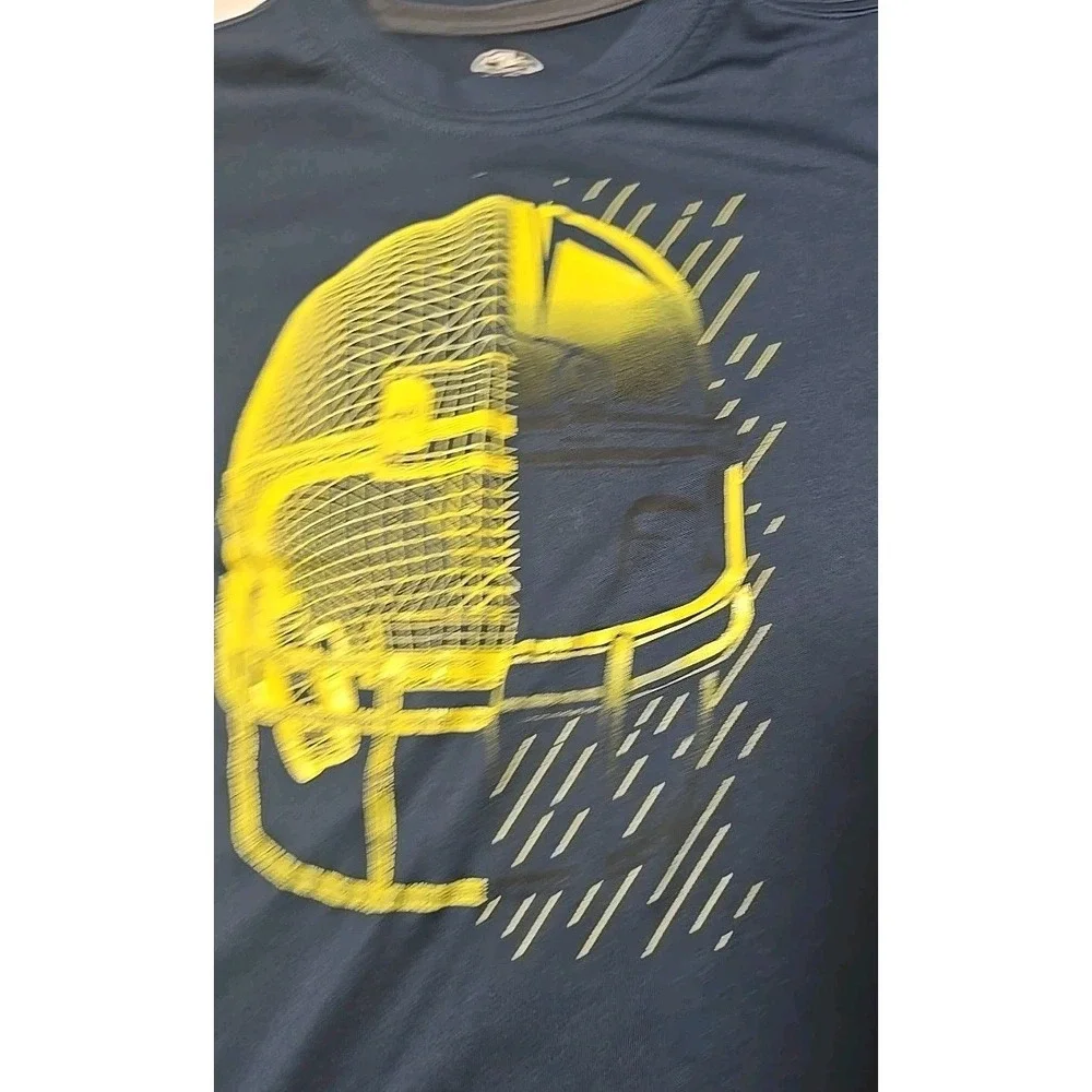 Athletic Works Boy's Size Small (6-7) Shirt Dri-Works Football Helmet
